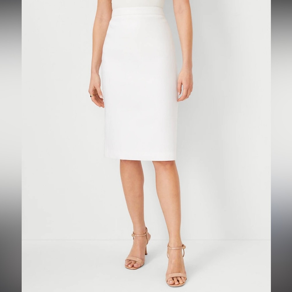 NWT Ann Taylor The Clean PENCIL Skirt Herringbone Linen Straight White Suit 10